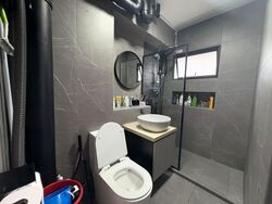 Blk 246 Pasir Ris Street 21 (Pasir Ris), HDB Executive #573973471